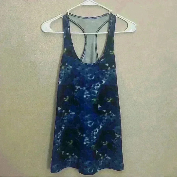Lululemon CRB Windy Blooms Saphire Blue Tank Top 6 - Picture 1 of 4